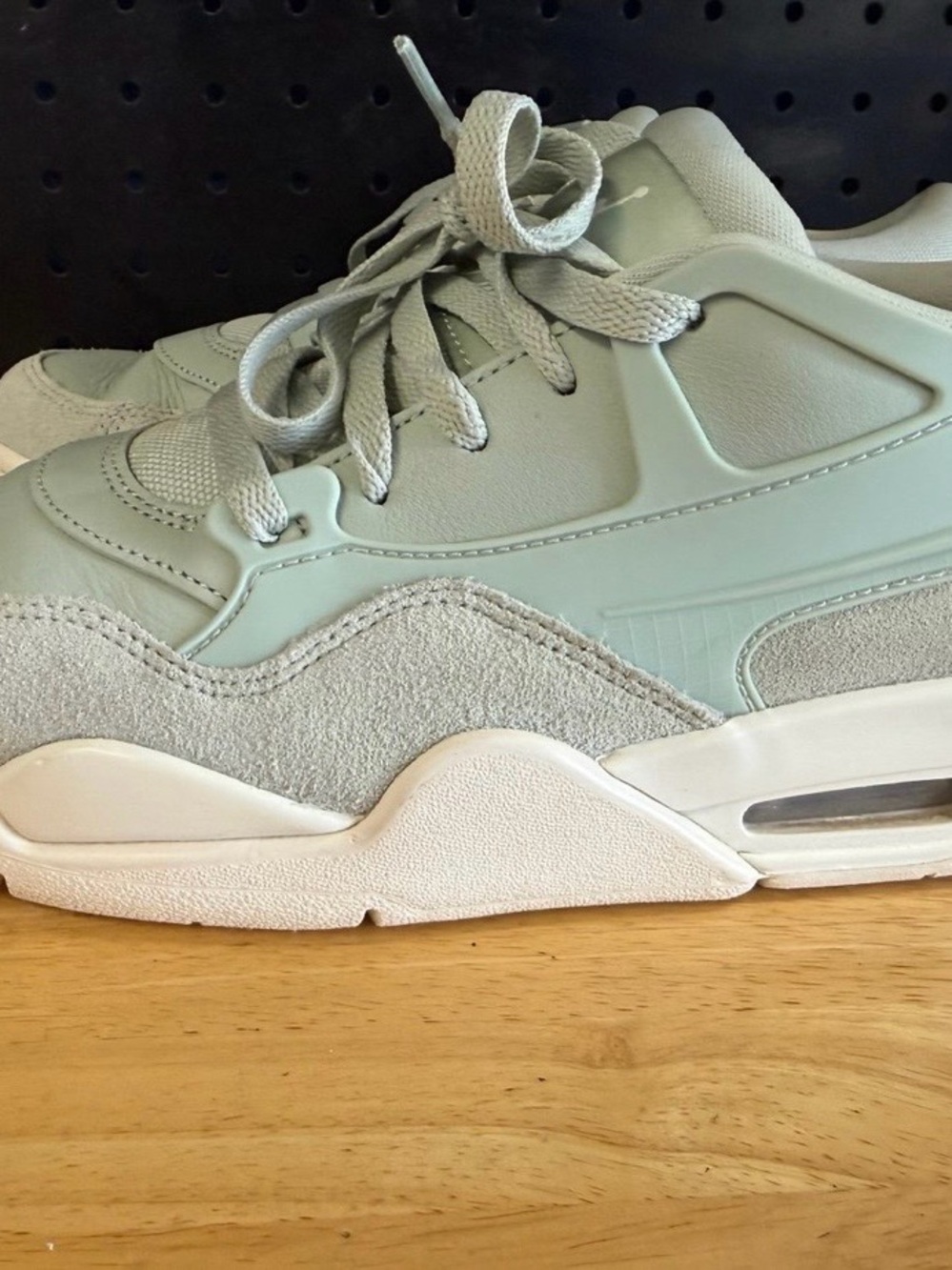 Air Jordan WMNS 4 RM Sneakers